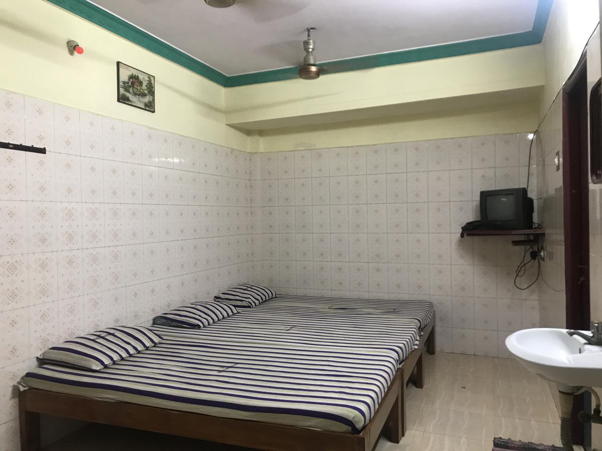 Merit Guest House Chennai Eksteriør bilde