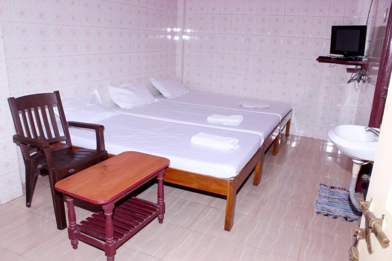 Merit Guest House Chennai Rom bilde